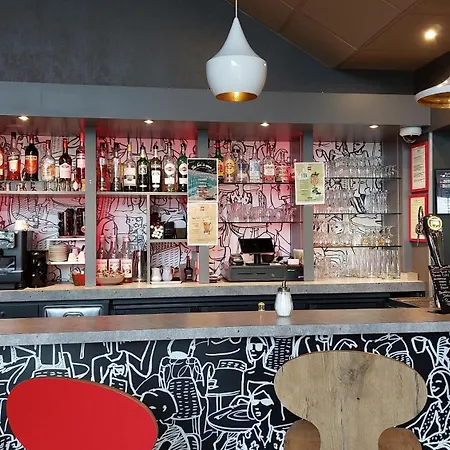 Ibis Avranches Baie Du Mont-saint-michel Hotel 3*