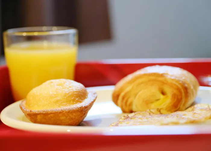 Ibis Avranches Baie Du Mont-saint-michel