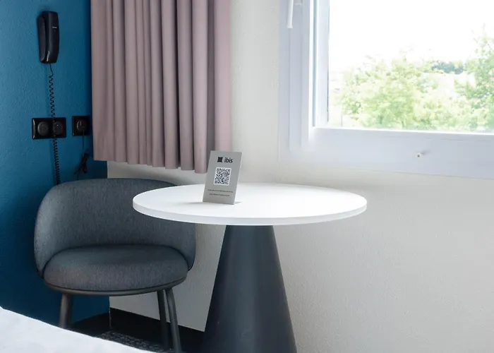 Hotel Ibis Avranches Baie Du Mont-saint-michel 3*