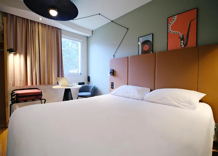 Hotel Ibis Avranches Baie Du Mont-saint-michel