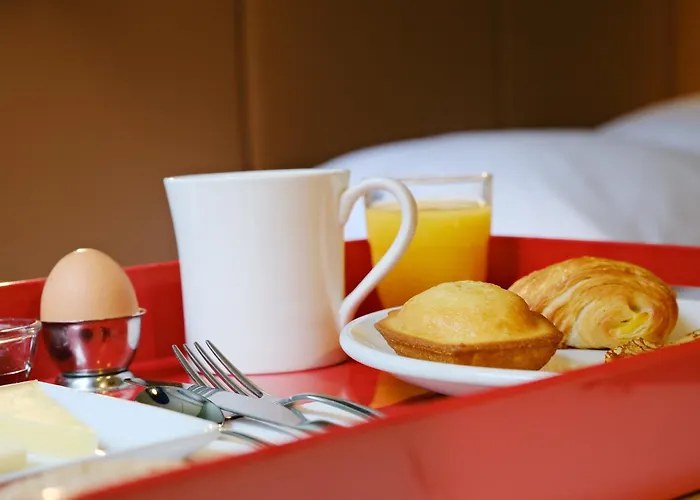 Ibis Avranches Baie Du Mont-saint-michel Hotel 3*