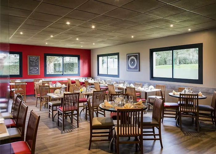 Ibis Avranches Baie Du Mont-saint-michel 3*